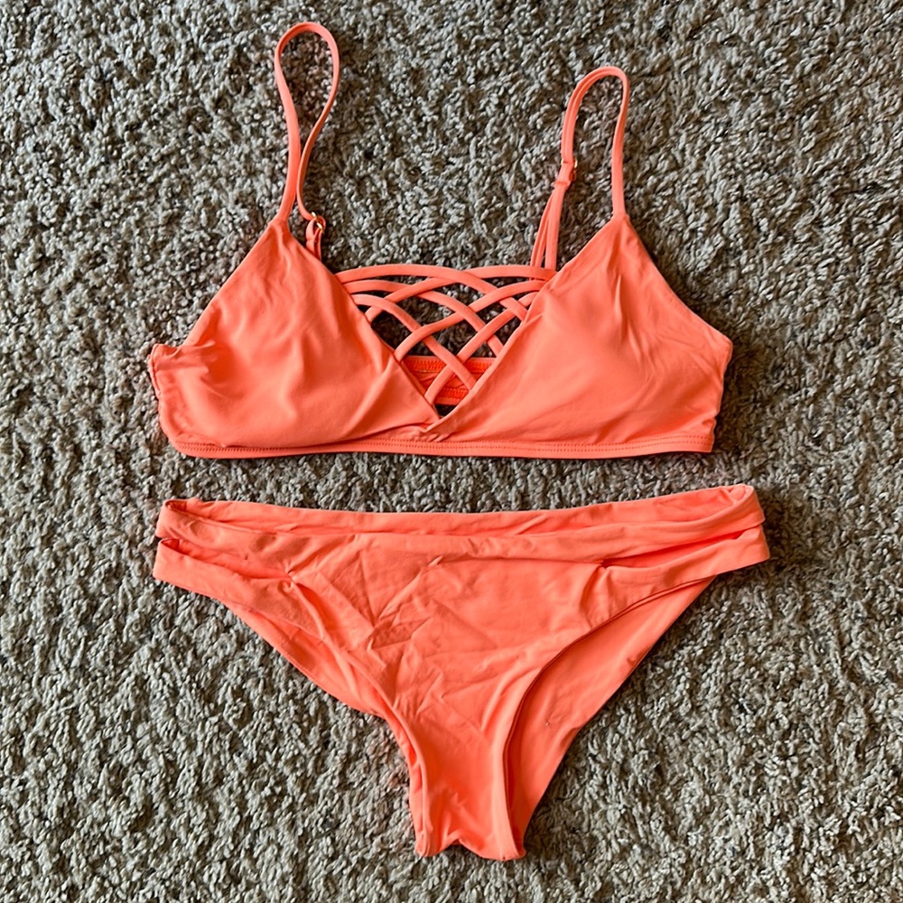 Hurley orange swim suit